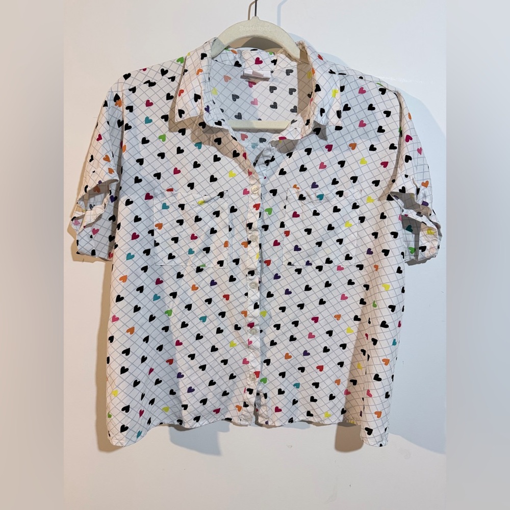 White Button-Up Shirt with Multicolor Heart Print
